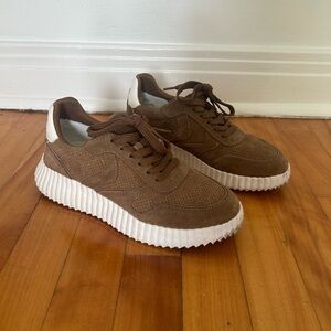 Steve Madden - Brown Suede Sneakers